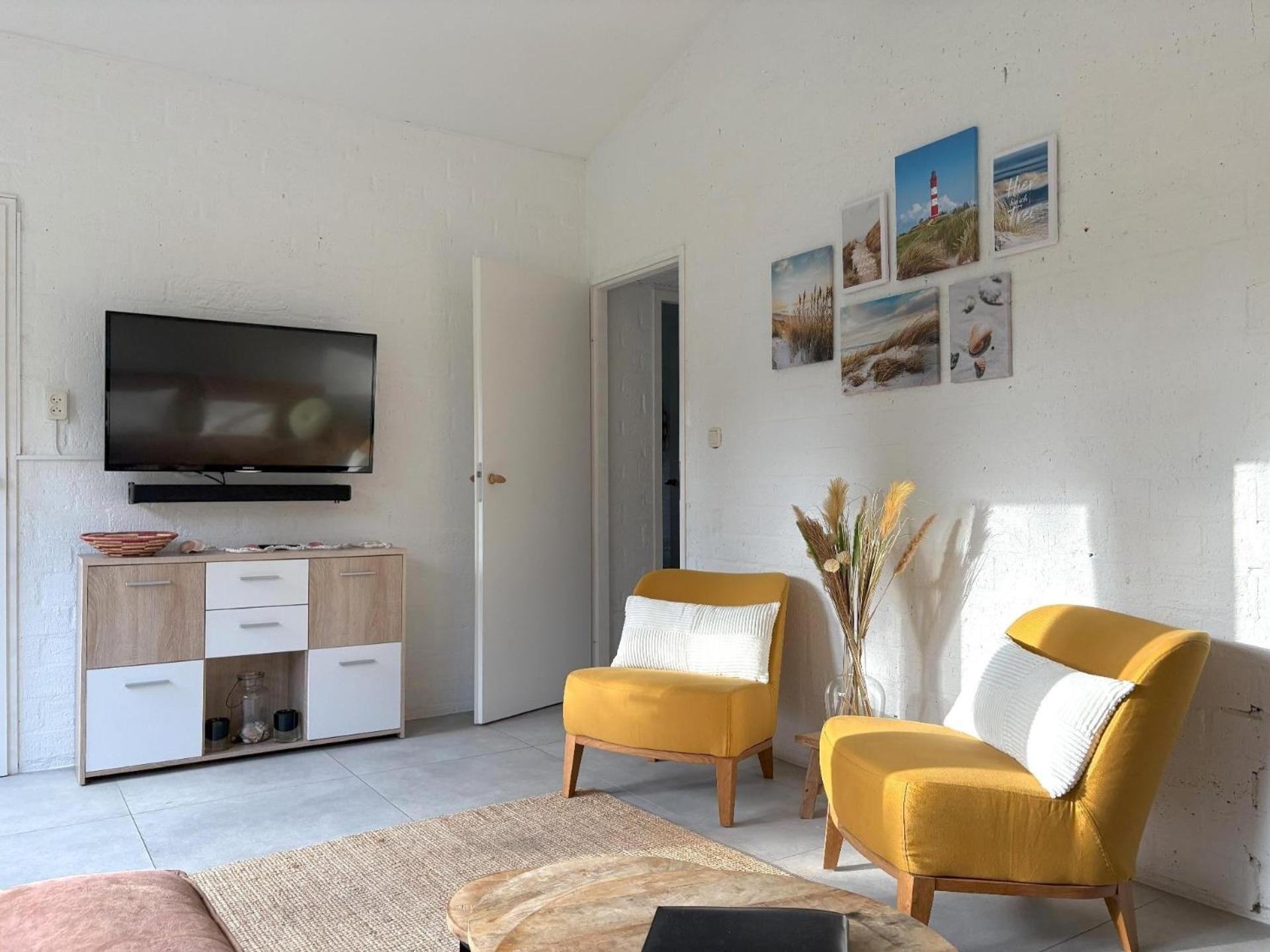 Gemuetliches, Helles Ferienhaus Mit Privatem Garten In Gepflegtem Ferienpark Warmenhuizen Esterno foto